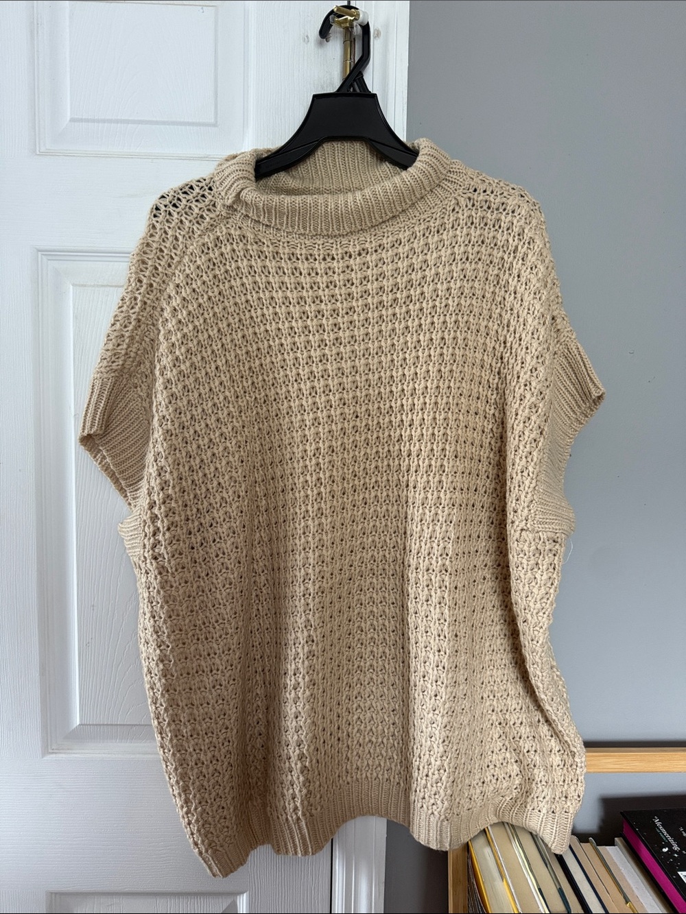 Beige Knit Short-Sleeve Sweater Pullover